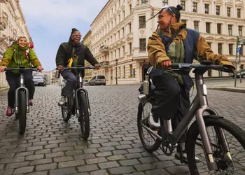 Cowboy презентовал новый электровелосипед с подвеской