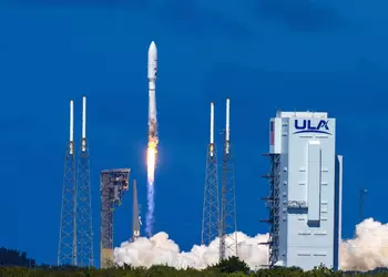 Интернет-спутники Amazon совершили манёвры на орбите, используя современные ионные двигатели