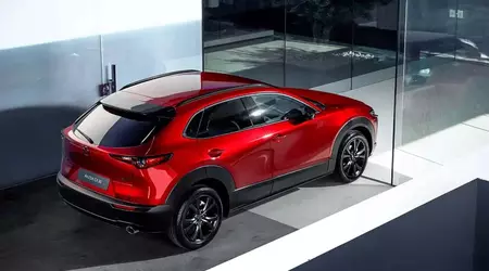 Mazda CX-30 2027: японська стабільність з новими «мізками» та без дизеля