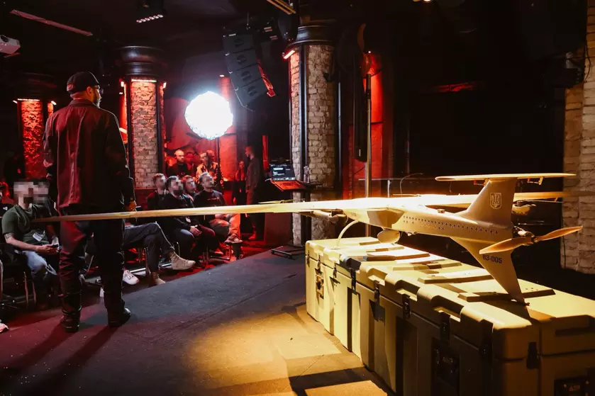 Изучение Buntar-3: Новейшие инновации на стороне сервера