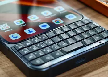 Все о Titan 2 Elite — раскрыты основные подробности компактного смартфона с механической QWERTY‑клавиатурой