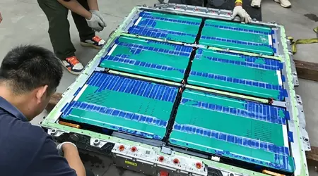 Смерть ремонтопридатності: що показав детальний розбір Blade Battery від BYD