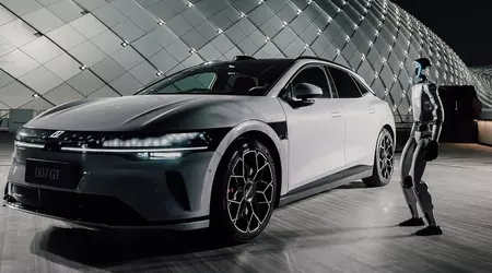 Zeekr suit l'exemple de BYD en installant gratuitement des systèmes de pilotage automatique sur ses voitures.