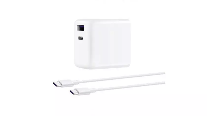 Huawei представила зарядку мощностью 65 Вт с нитридом галлия