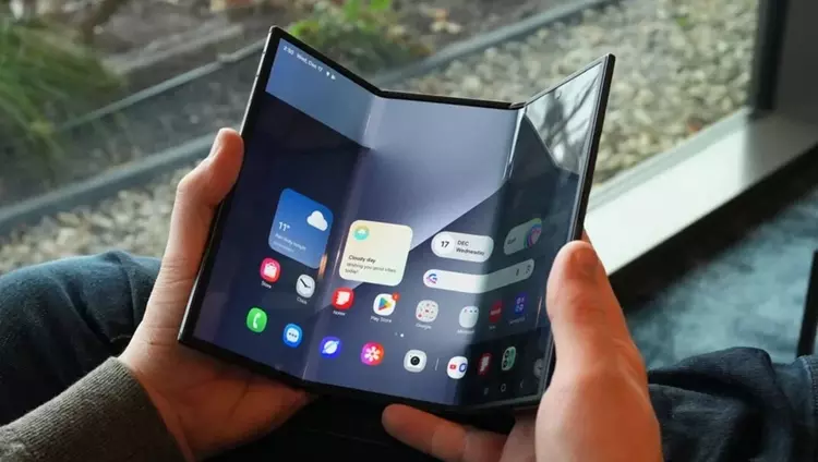 Galaxy TriFold вернется в 2027 году: Samsung готовит новую модель своего передового гаджета