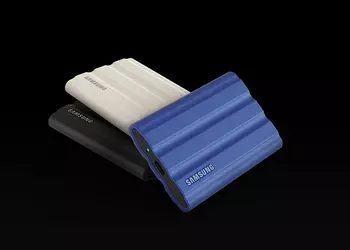 SSD-накопитель Samsung T7 Shield c объёмом в 4 ТБ и защитой IP65 со скидкой $160