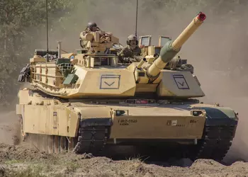 Армия США показала модернизированные танки M1A2 SEPv3 Abrams на учениях с Саудовской Аравией 