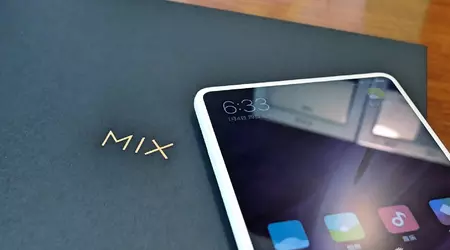 Advertising teaser Xiaomi Mi Mix 2S: "wrong" front camera and even fewer frames