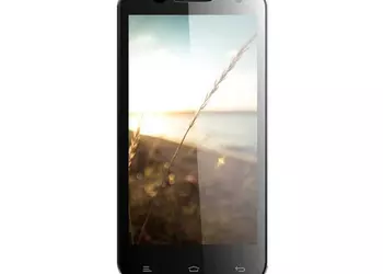 Бюджетный 4.5-дюймовый Android-смартфон Explay Polo
