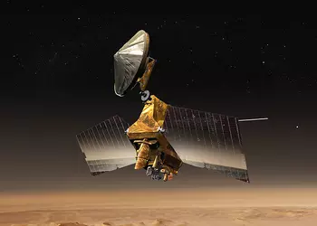 Финский режисер создал видео полета над Марсом с помощью спутниковых фотографий планеты