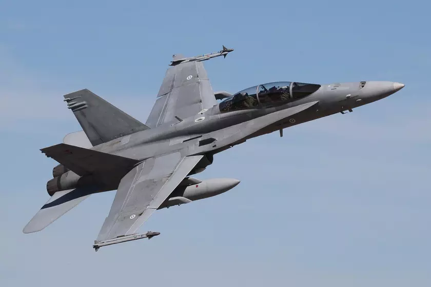 Финляндия впервые за несколько десятилетий перекрыла трассу для манёвров истребителей F/A-18 Hornet