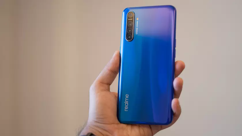 Придется подождать: Realme показала график обновления смартфонов до Android 10