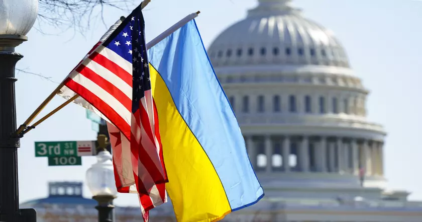 В США все же раздумывают о том, чтобы предоставить Украине разрешение бить американским оружием по россии