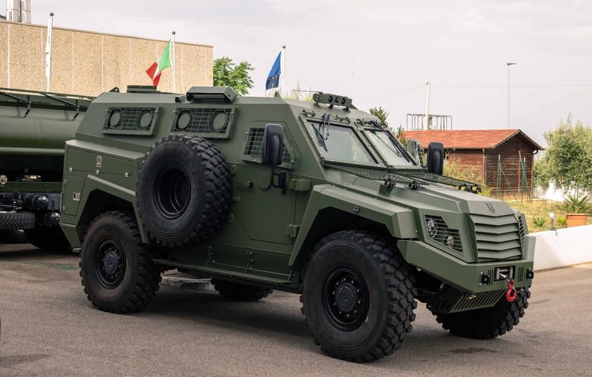 Ukrainisches Militär nutzt italienische MLS SHIELD Panzerfahrzeuge