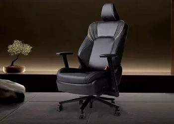 Toyota превратила сиденье от седана Crown в крутое офисное кресло с подогревом, USB-портом и идеальной эргономикой