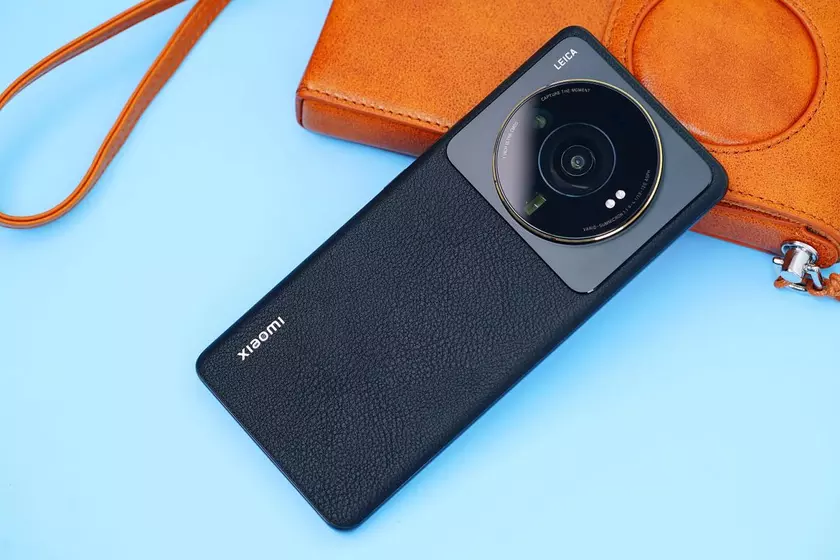 У Xiaomi проблемы – чистая прибыль за второй квартал драматически рухнула на 83%