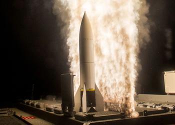 США и Дания проведут морские учения с применением перехватчиков RIM-174 SM-6 ERAM стоимостью $5 млн, которые могут сбивать баллистические ракеты