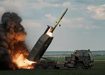HIMARS добил российский самоходный миномёт «Пион» после неудачного применения FPV-дрона с неправильной боеголовкой