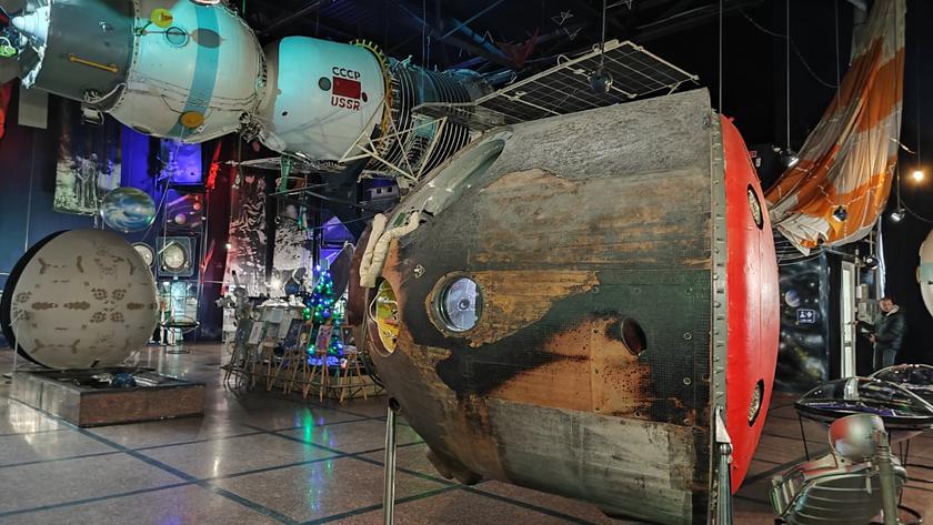 Спутник, Луноход и орбитальная станция в натуральную величину: фоторепортаж из Житомирского музея космонавтики
