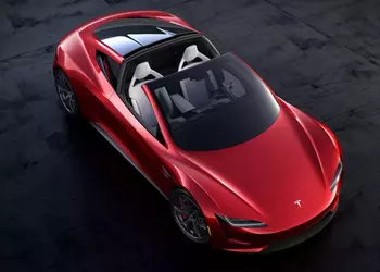 Tesla подала новую заявку на товарный знак Roadster с обновлённым силуэтом