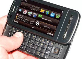 Клавиатурный тренажер: предварительный обзор Nokia C6