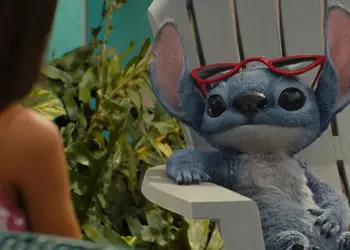 Лило и Стич разрывает кинотеатры: первый миллиард долларов в Голливуде в этом году