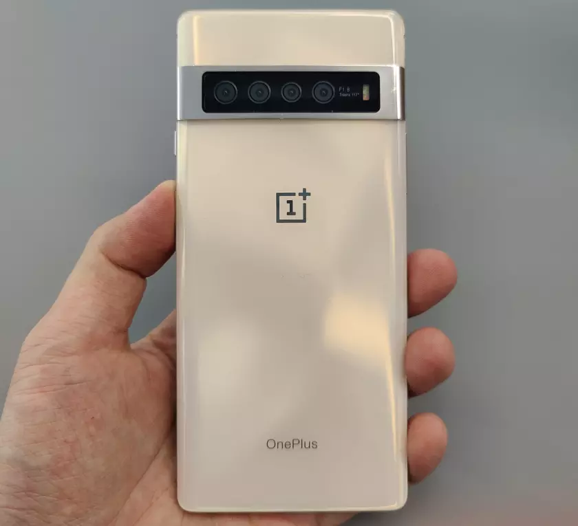 Дизайнер показал прототип OnePlus 7 с внешним видом, как у Pixel 6
