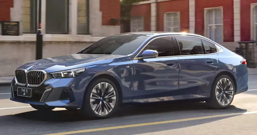 BMW i5 LWB Індія