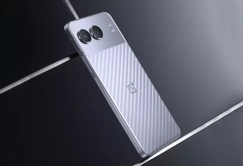 OnePlus Nord 4 получил первое обновление OxygenOS с функцией AI Best Face