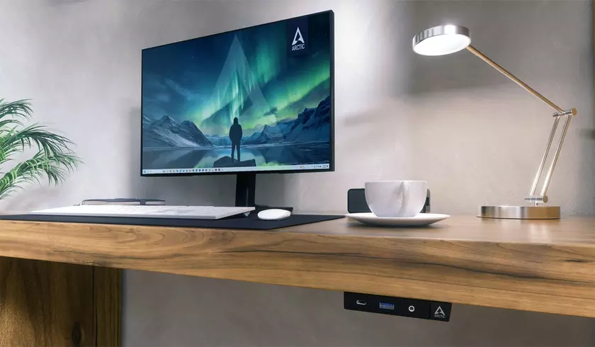 Мини-ПК Arctic Senez A1 370 в чёрном корпусе