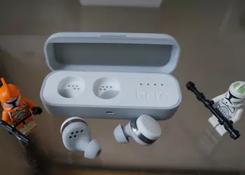 Обзор Here One: миниатюрные Bluetooth-наушники для экстраверта