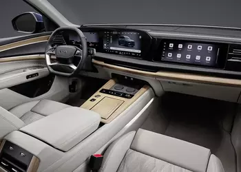 Audi Q7 (2026): Больше экранов, меньше кнопок и двери, живущие своей жизнью