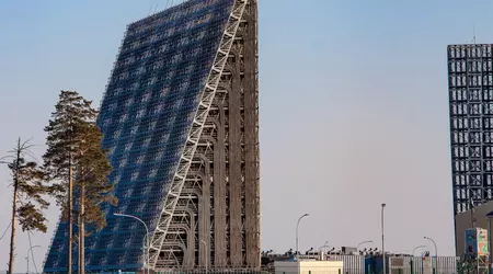 Les drones ukrainiens ont touché une station radar russe cruciale située à 1 800 kilomètres de la frontière, ce qui constitue un nouveau record de portée d'attaque.