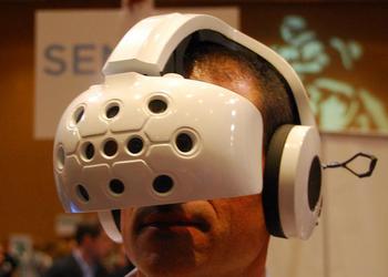 Microsoft готовит к выставке E3 2015 собственный шлем виртуальной реальности