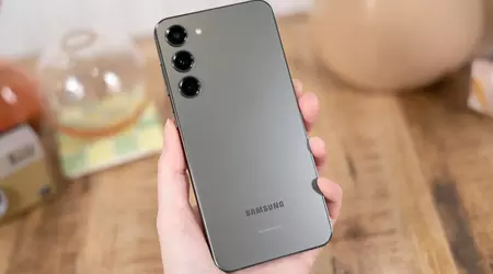 La deuxième mise à jour bêta de One UI 7 pour le Galaxy S23 provoque le blocage de l'écran d'accueil lors de l'utilisation de la fonction Gemini Live.