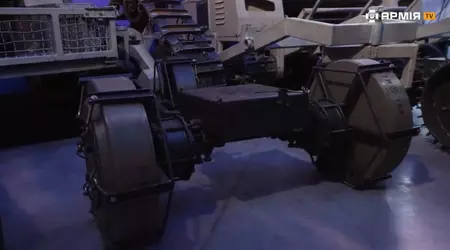 Ukrainian engineers create a kamikaze drone with mine wheels 