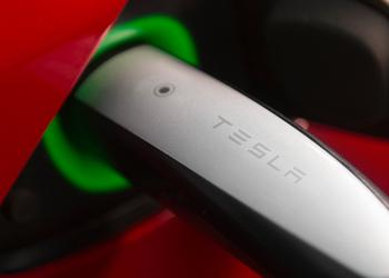 Tesla за $218 миллионов купила разработчика аккумуляторов и суперконденсаторов