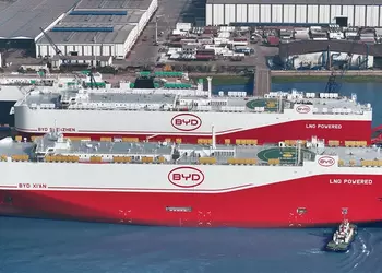 BYD строит морскую империю: заказаны ещё 10 гигантских автовозов