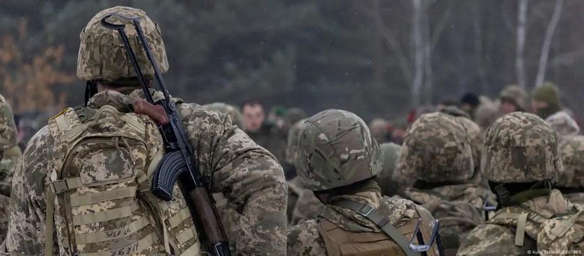Украинские оборонные компании обеспечивают около 70 процентов закупок вооружения 