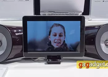 Samsung на выставке MWC 2012 (видео) 