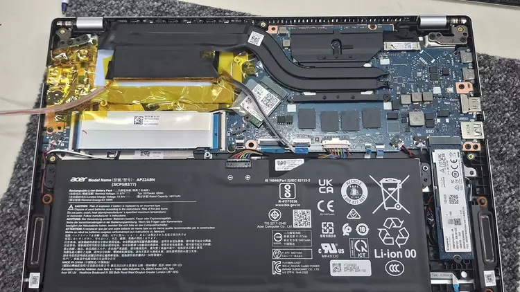 Ordinateur portable sans ventilateur : YPlasma ...