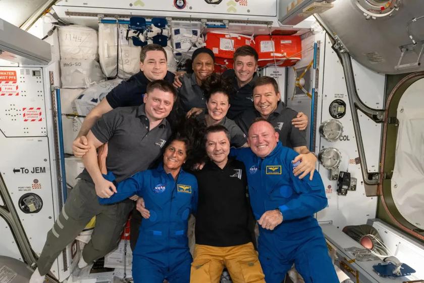 Возвращение астронавтов со Starliner на Землю отложено из-за технических проблем: Новая дата не определена