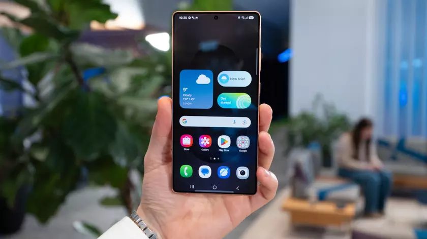 Куда исчез тизер нового цвета Galaxy S25 Ultra?