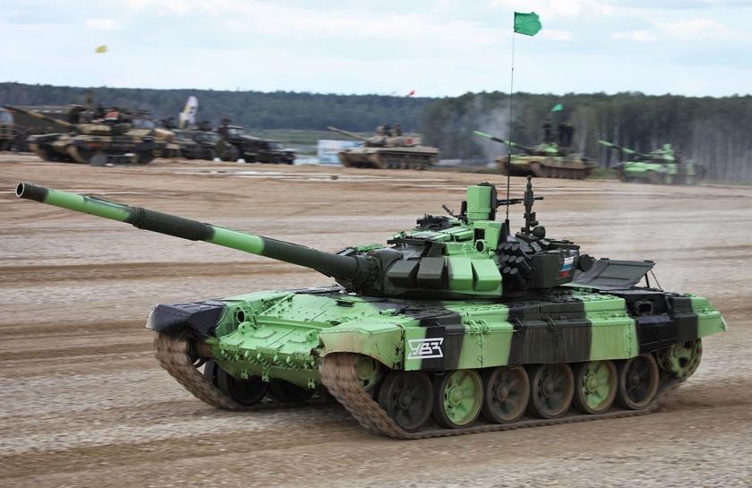 Dans la guerre contre l'Ukraine, la Russie utilise un char T-72B3M rarement modifié pour les compétitions de biathlon de chars.