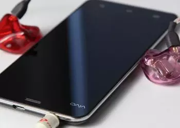 BBK Vivo Xplay: китайский смартфон с 5-дюймовым FullHD дисплеем на Qualcomm Snapdragon 600