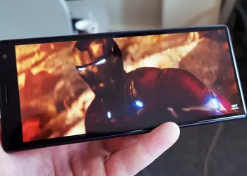 Обзор Sony Xperia 10 Plus: смартфон для любимых сериалов и социальных сетей