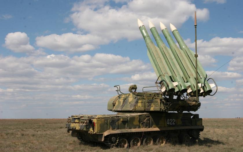 Украинские военные с помощью артиллерии и беспилотников подорвали боевой комплект для ЗРК «Бук»