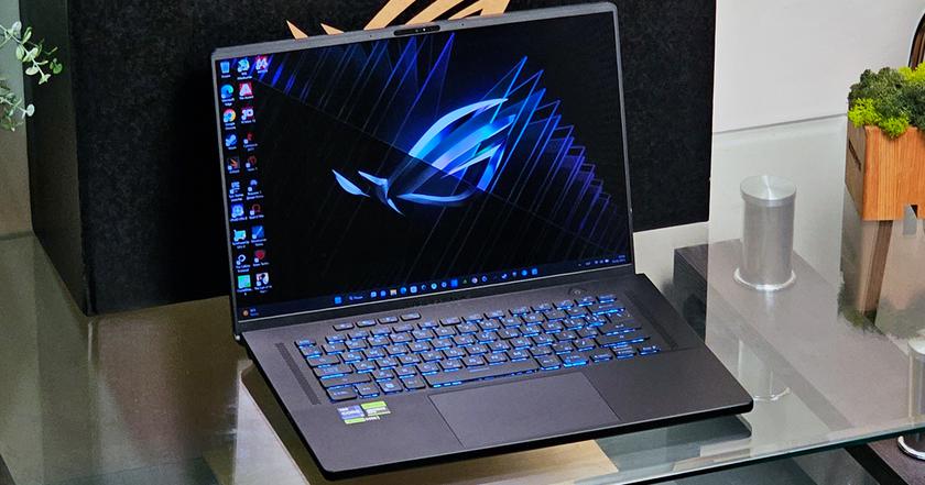 ASUS ROG Zephyrus M16 (2023) GU604 Review: GeForce RTX 4090 In A Slim ...