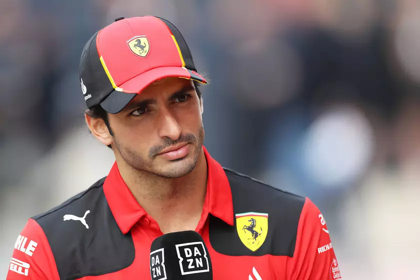 Не только Williams и Audi: Alpine также сделало предложение Карлосу Сайнсу