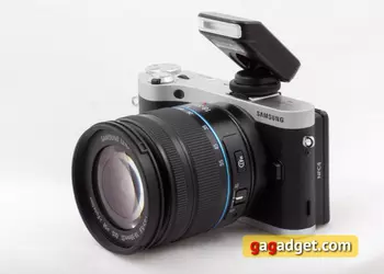 Обзор системной беззеркальной цифровой камеры Samsung NX300